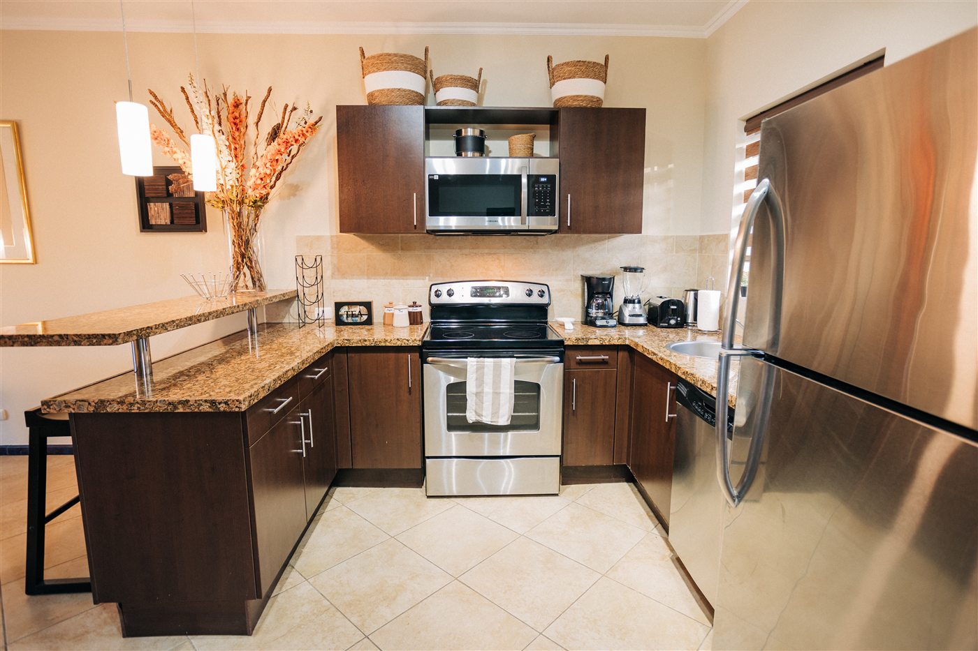 Fully equipped kitchen in Your Aruba Home